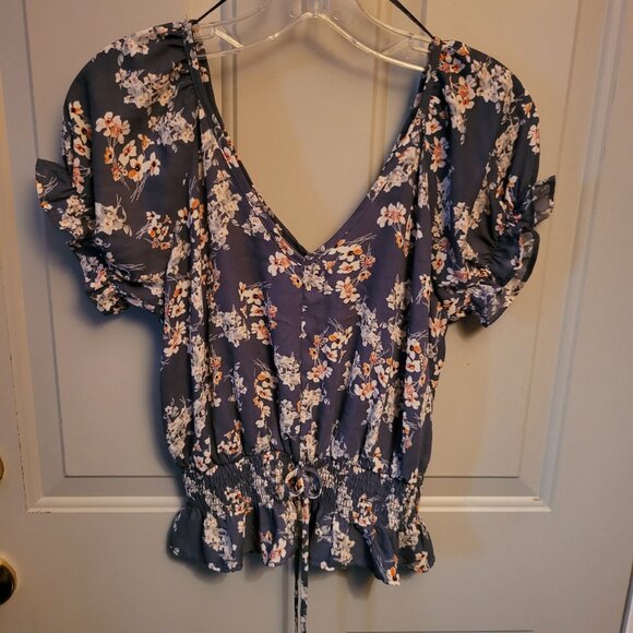 Sienna Sky Blue Floral Peasant Style Top Size XS - Picture 1 of 3
